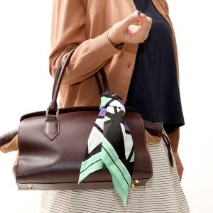 スカーフとして