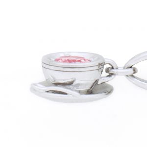 ティーカップが現れます