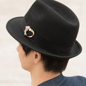 帽子のアクセントに